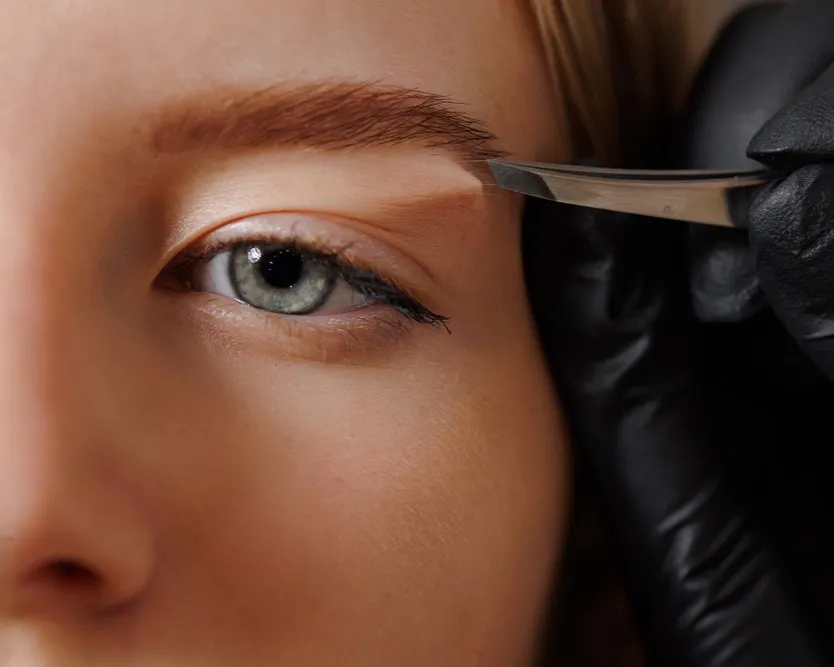 Eyebrow threading Port Coquitlam clients love, shaped and tinted brows at CocoRez.
