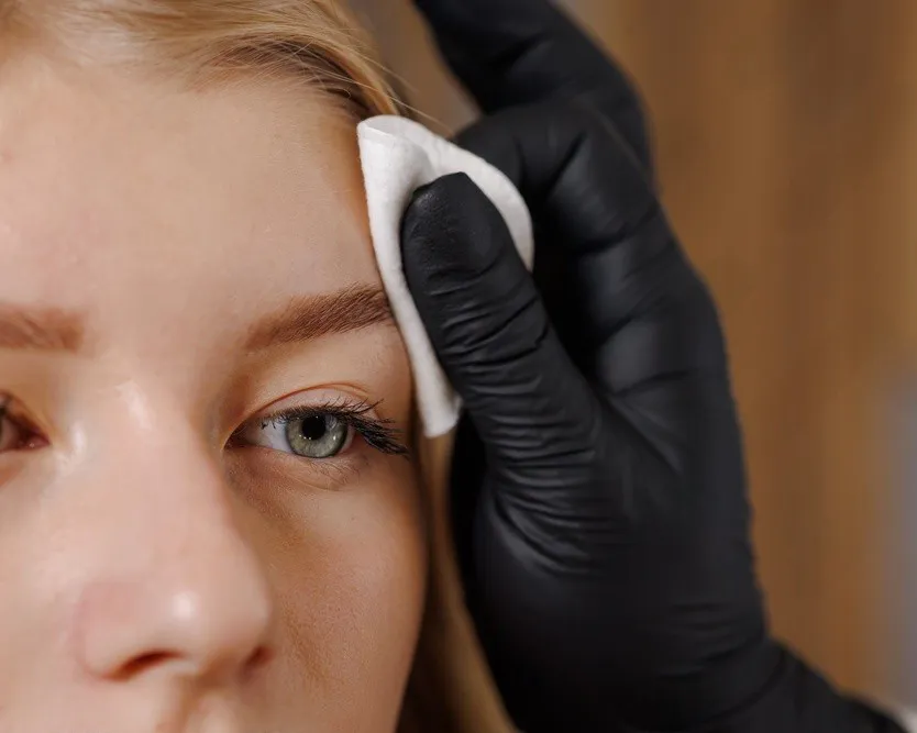 Eyebrow tinting Port Coquitlam clients love, fuller brow colour at CocoRez.